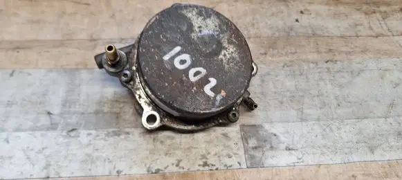 Opel Vectra C Vacuum pump