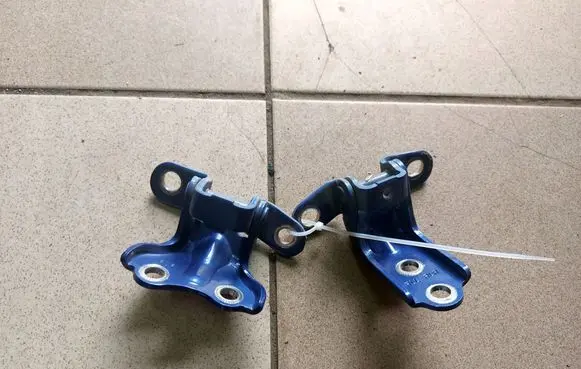 Hyundai i20 (PB PBT) Rear door hinge set HYUNDAI-i20-U6