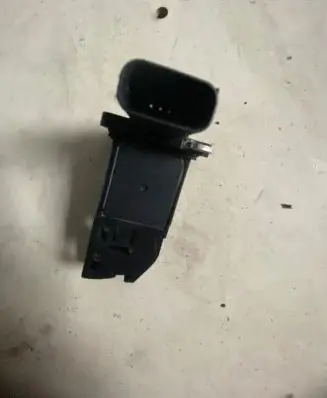 Land Rover Range Rover Evoque L538 Mass air flow meter 7M5112B579