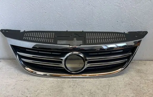 Volkswagen Tiguan Front grill 5N0853653A