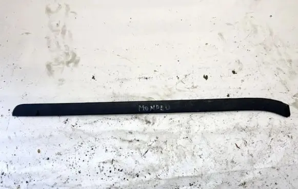 Ford Mondeo MK II Front door trim (molding) 93BBF3195AG
