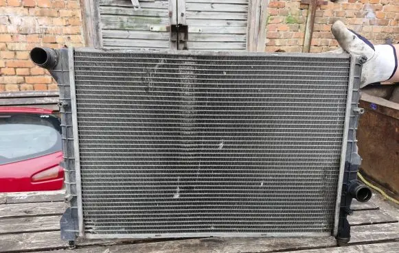 Alfa Romeo 147 Coolant radiator