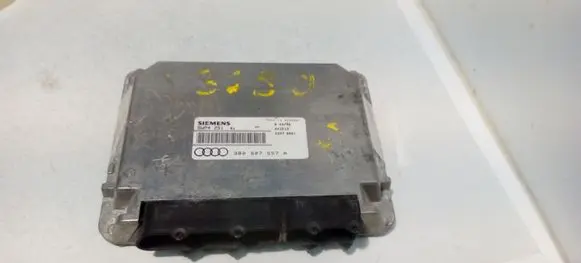 Audi A4 S4 B5 8D Engine control unit/module 3B0907557A 5WP4251