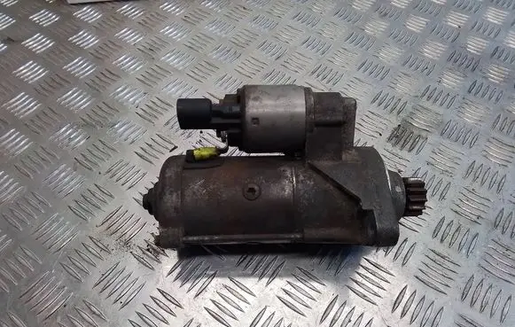 Volkswagen PASSAT CC Starter motor 02E911024H 030113