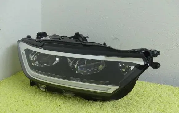 Volkswagen T-Roc Headlight/headlamp 2GA941036AR