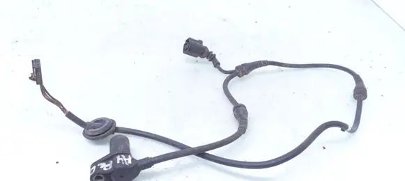 Audi A4 S4 B6 8E 8H ABS brake wheel speed sensor 0265006682 8E0927803A