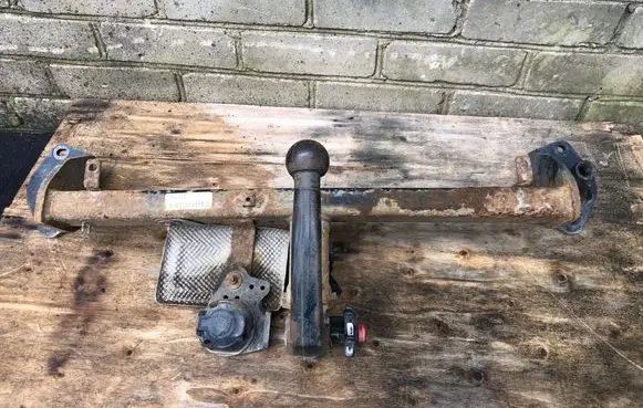 BMW 1 F20 F21 Tow bar set