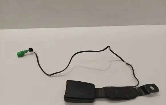 Seat Ibiza IV (6J,6P) Front seatbelt buckle 6R0857756D
