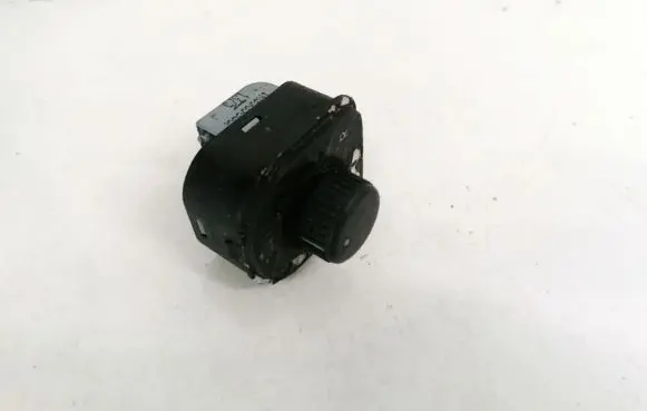 Volkswagen PASSAT B6 Wing mirror switch 1k0959565f