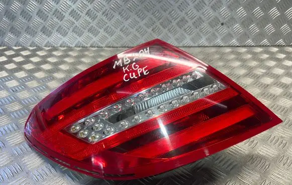 Mercedes-Benz C W204 Rear/tail lights A2049060203