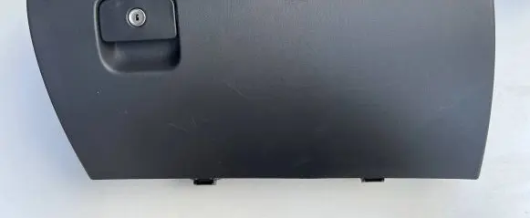Jaguar XE Glove box GX73060T10AF8PVJ T4N15540PVJ X760X260