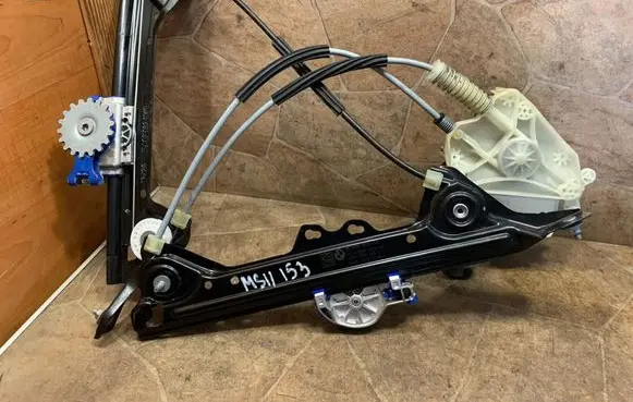 BMW 6 G32 Gran Turismo Rear door window regulator with motor 8494805