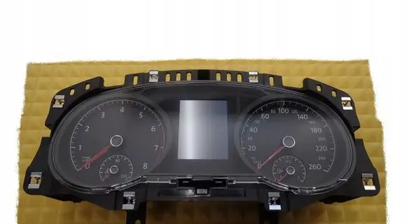 Volkswagen Golf VII Speedometer (instrument cluster) 5G1920640A