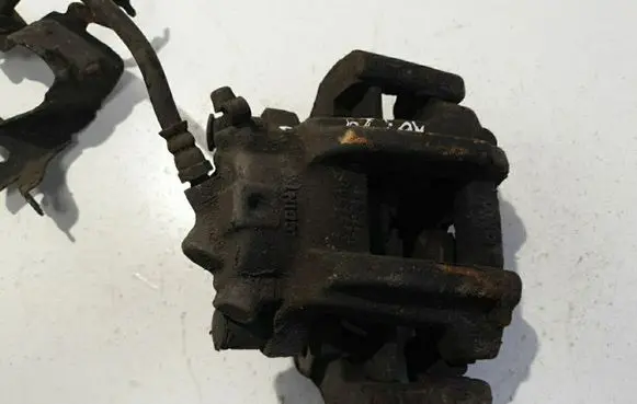 BMW 3 F30 F35 F31 Front brake caliper