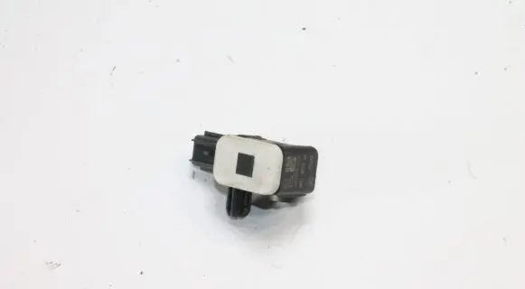 Ford Focus Other devices AM5T14B342AA