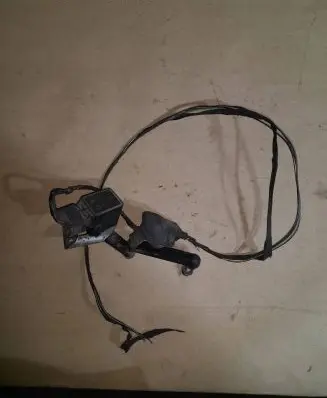 BMW 5 E39 Yaw turn rate sensor 1093698 13901