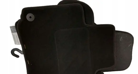 Skoda Yeti (5L) Car floor mat set 