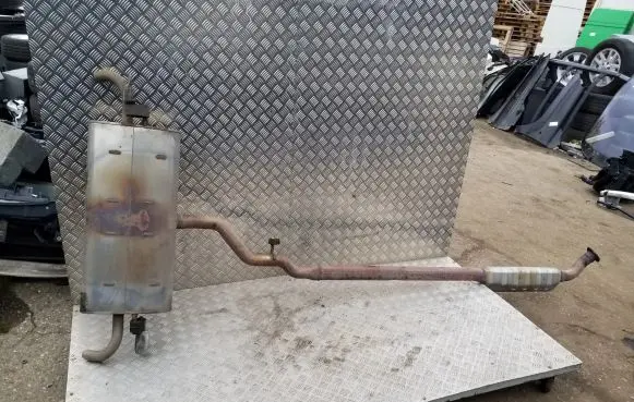 Volvo XC40 Muffler/silencer 32317103