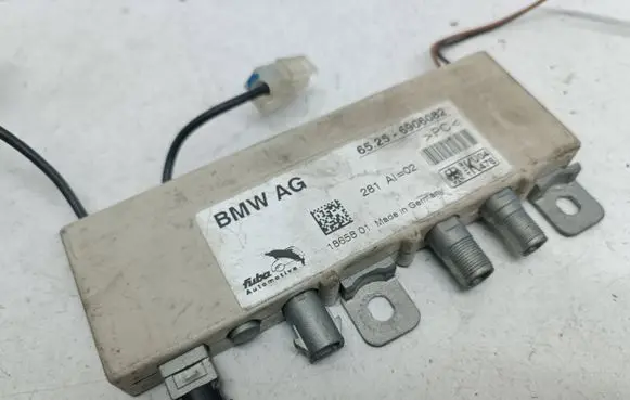 Antenna control unit