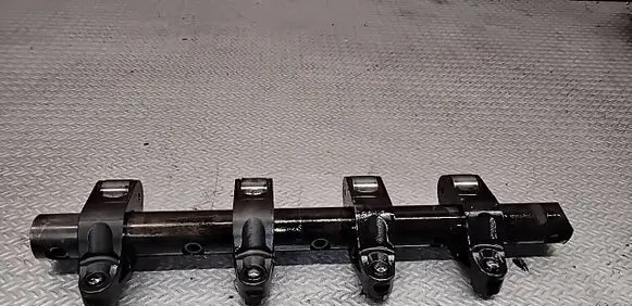 Volkswagen PASSAT B6 Camshaft 