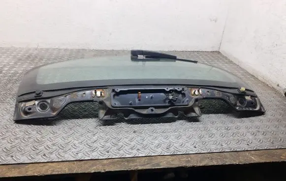 BMW 3 E90 E91 Rear windscreen/windshield window 