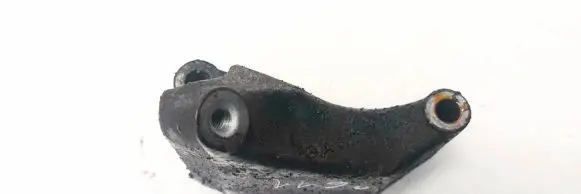 Mercedes-Benz C W203 Engine mounting bracket A6112340239