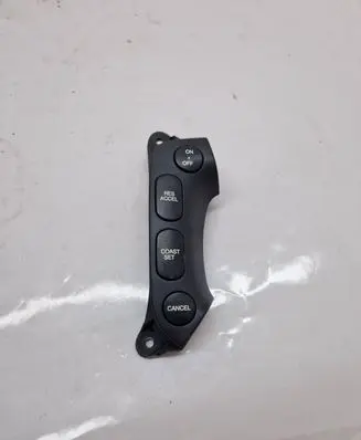 Hyundai Santa Fe Steering wheel buttons/switches 967002B100 967002B200 967002B300