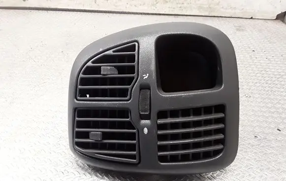 Fiat Ducato Dashboard side air vent grill/cover trim