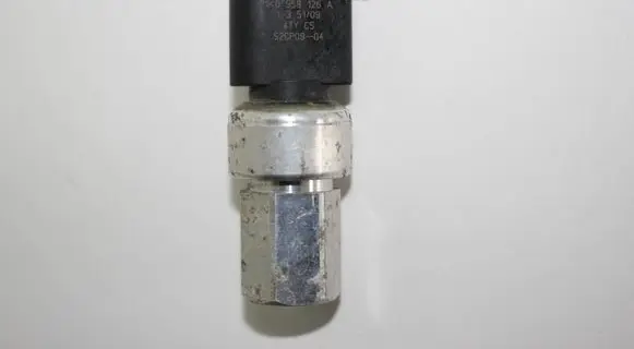 Air conditioning (A/C) pressure sensor