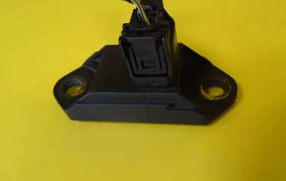 Mercedes-Benz S W220 Airbag deployment crash/impact sensor 0025426918