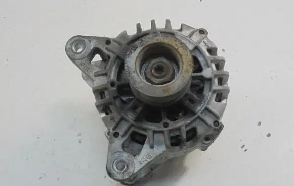 Renault Clio III Generator/alternator CA1866