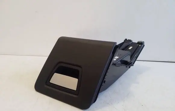 Maserati Ghibli Glove box 670012669