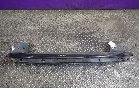 Volkswagen Touareg I Front bumper support beam 