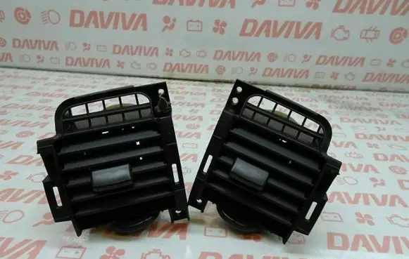 Honda Jazz Dashboard side air vent grill/cover trim