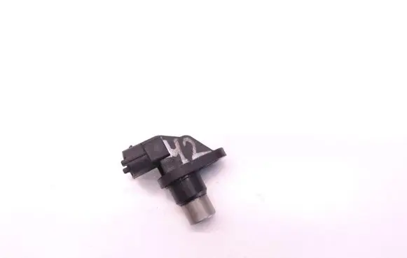 Volvo S60 Camshaft position sensor 8631533