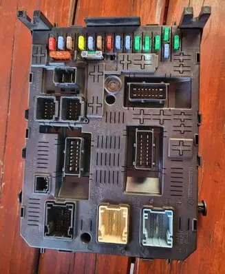Citroen C4 I Picasso Comfort/convenience module 281192483B 281201930B F03034108