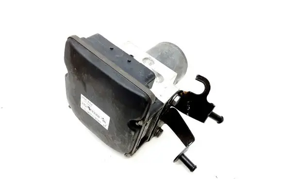BMW 5 E60 E61 ABS Pump 6783362