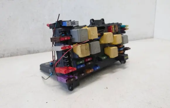 Mercedes-Benz Vito Viano W639 SAM control unit A6399000800 A6395450801 6399000800