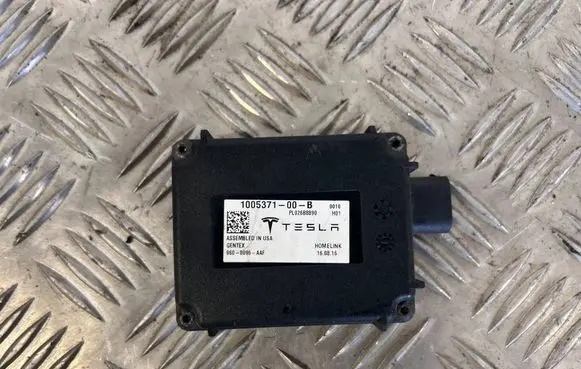 Tesla Model X Other control units/modules 100537100B