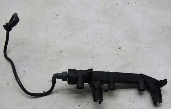 Peugeot 108 Fuel main line pipe 9675361180