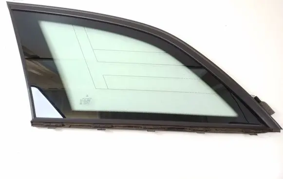 Mercedes-Benz C W204 Rear side window A2046701354