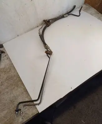 Power steering hose/pipe/line
