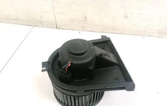 Audi TT Mk1 Heater fan/blower 1J1819021A