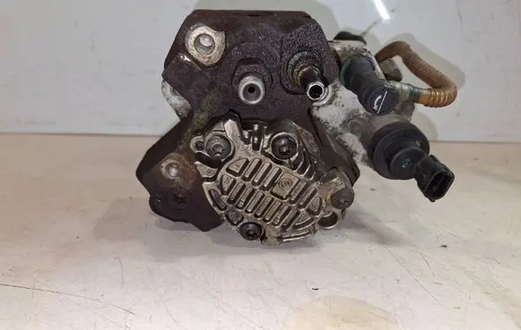 Renault Scenic II - Grand scenic II Fuel injection high pressure pump 0445010075 8200456693