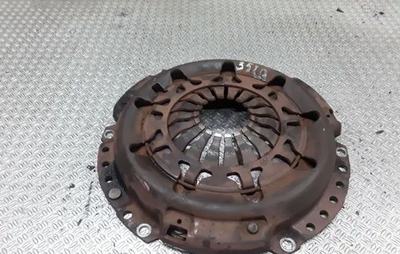 Toyota Yaris Pressure plate 