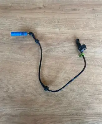 BMW 3 E46 ABS brake wheel speed sensor
