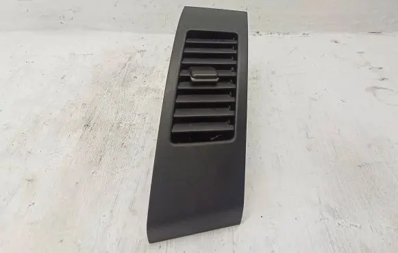 Mitsubishi Outlander Dash center air vent grill 8030A014ZZ GN71114270