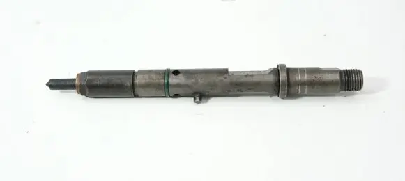 Audi A4 S4 B5 8D Fuel injector 059130201A