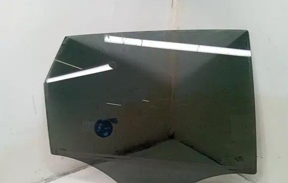 Audi Q5 SQ5 Rear door window glass 