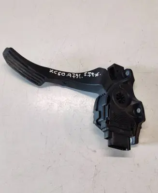 Volvo XC60 Accelerator throttle pedal 6G929F836CD